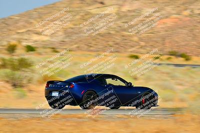 media/Oct-06-2024-Extreme Speed (Sun) [[566413cb2b]]/Blue/Session 2 (Turns 3 4 and 5)/